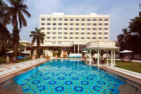 هتل گیت وی هند + تصاویر